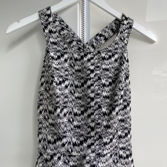 Jessica Simpson Black and White Cocktail Dress Size 4 - Picture 3 of 14